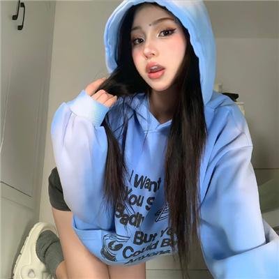 埃舍尔街的红色邮筒